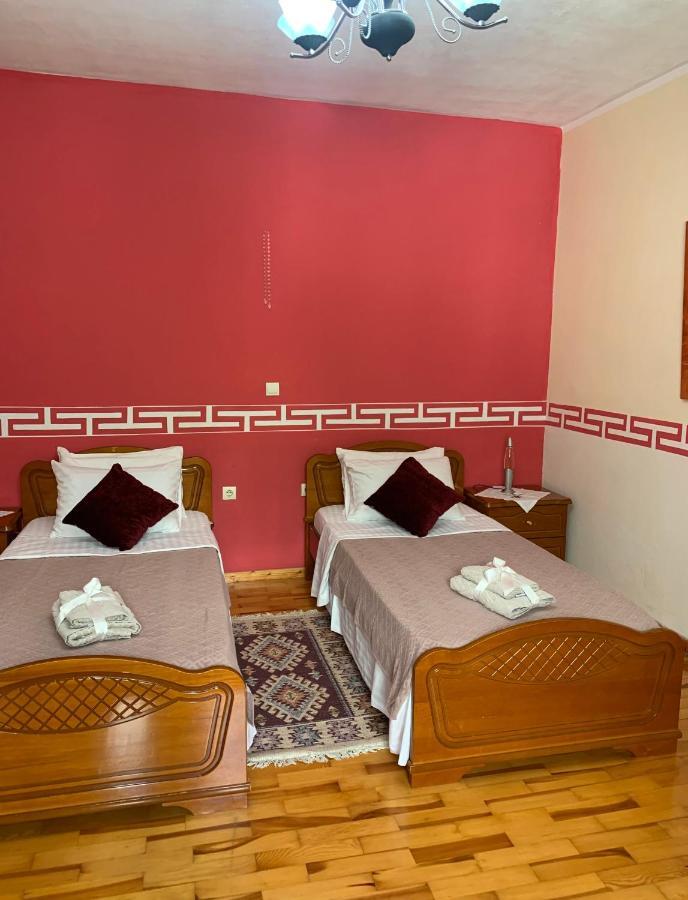Christina'S House With 2 Bedrooms And Free Parking Gjirokaster Exterior photo